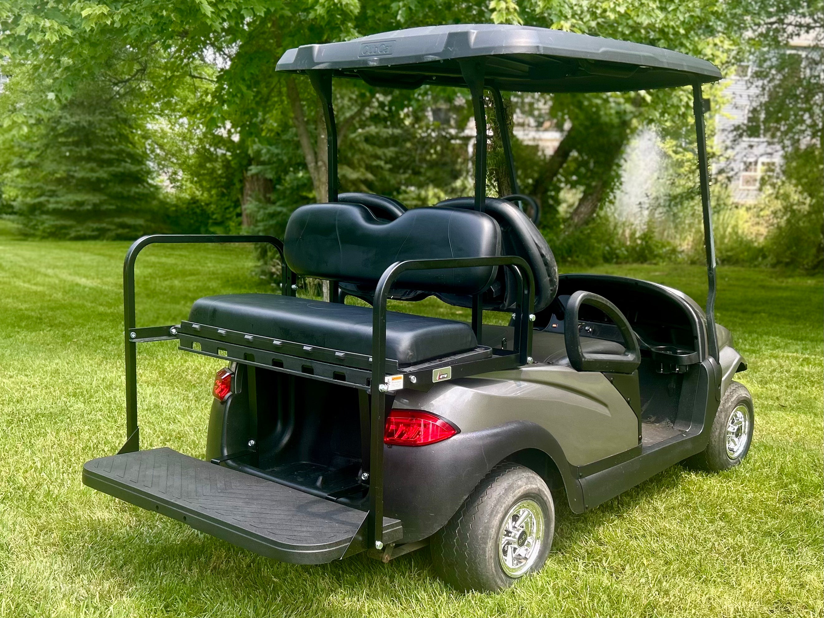 CUSTOM  STREET READY CLUB CAR GOLF CART