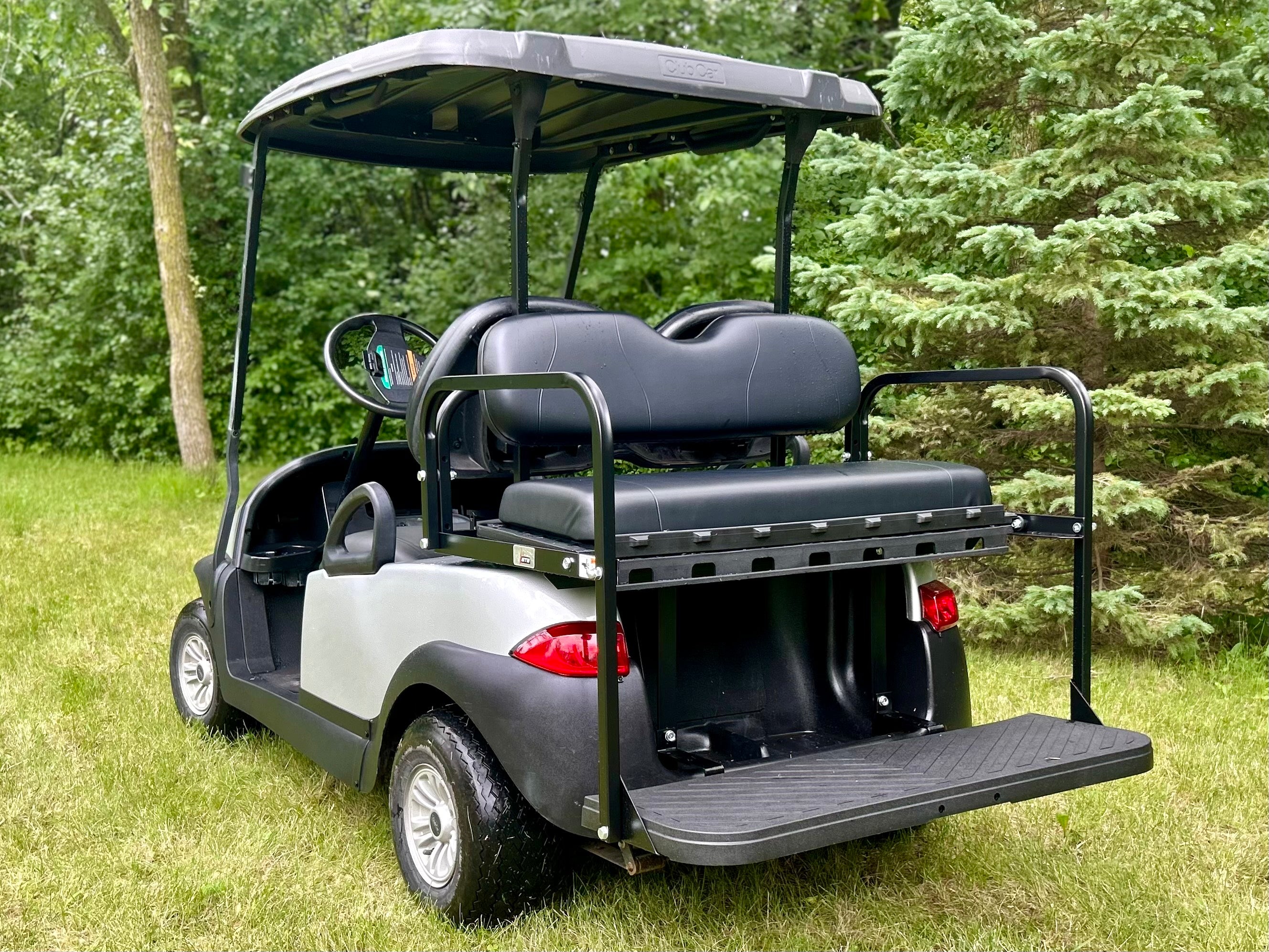 CLUB CA PRECEDENT GOLF CART