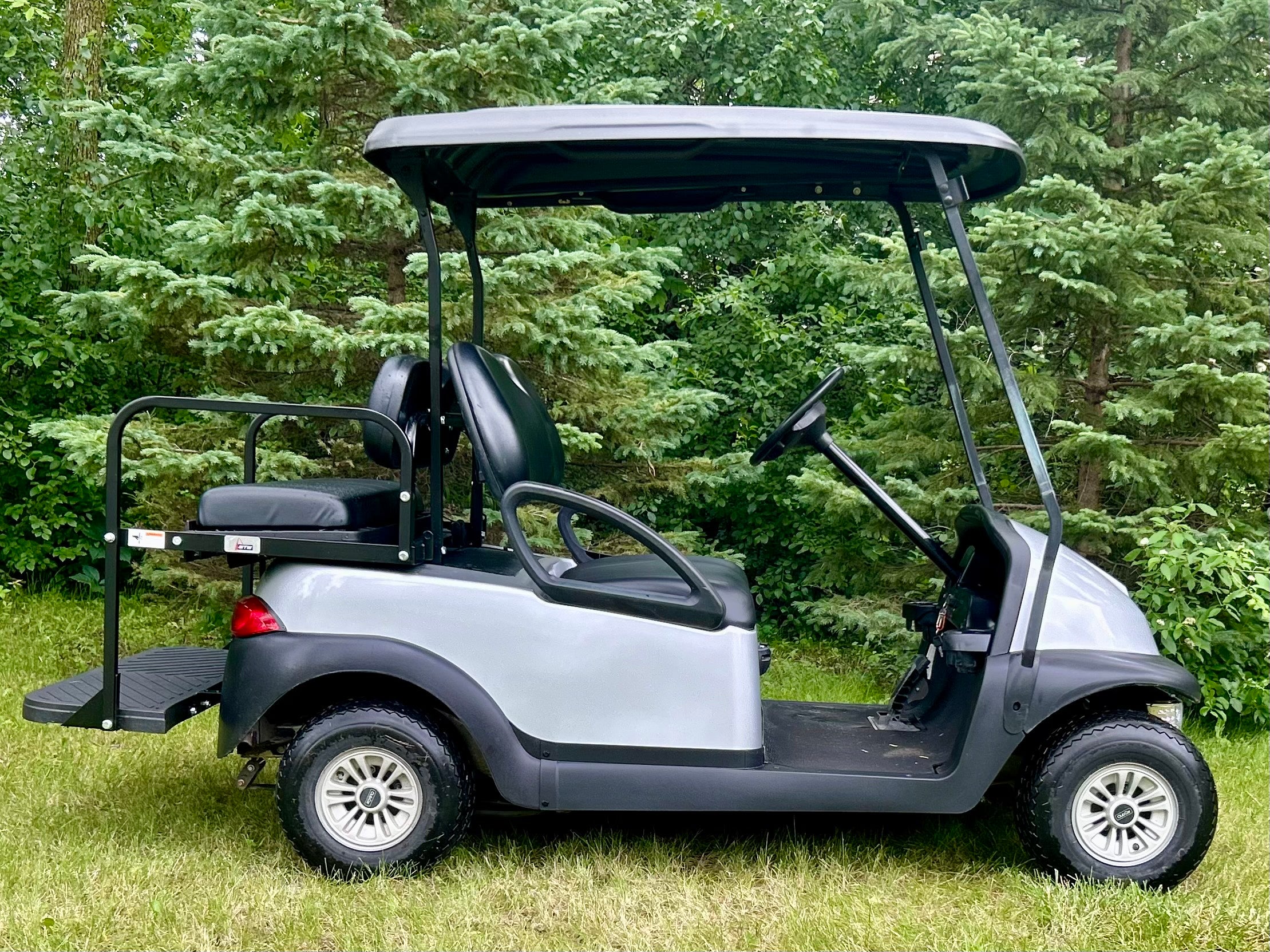 CLUB CA PRECEDENT GOLF CART